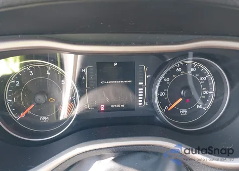 2015 Jeep Cherokee Sport из США, поврежденный, VIN 1C4PJLABXFW632149